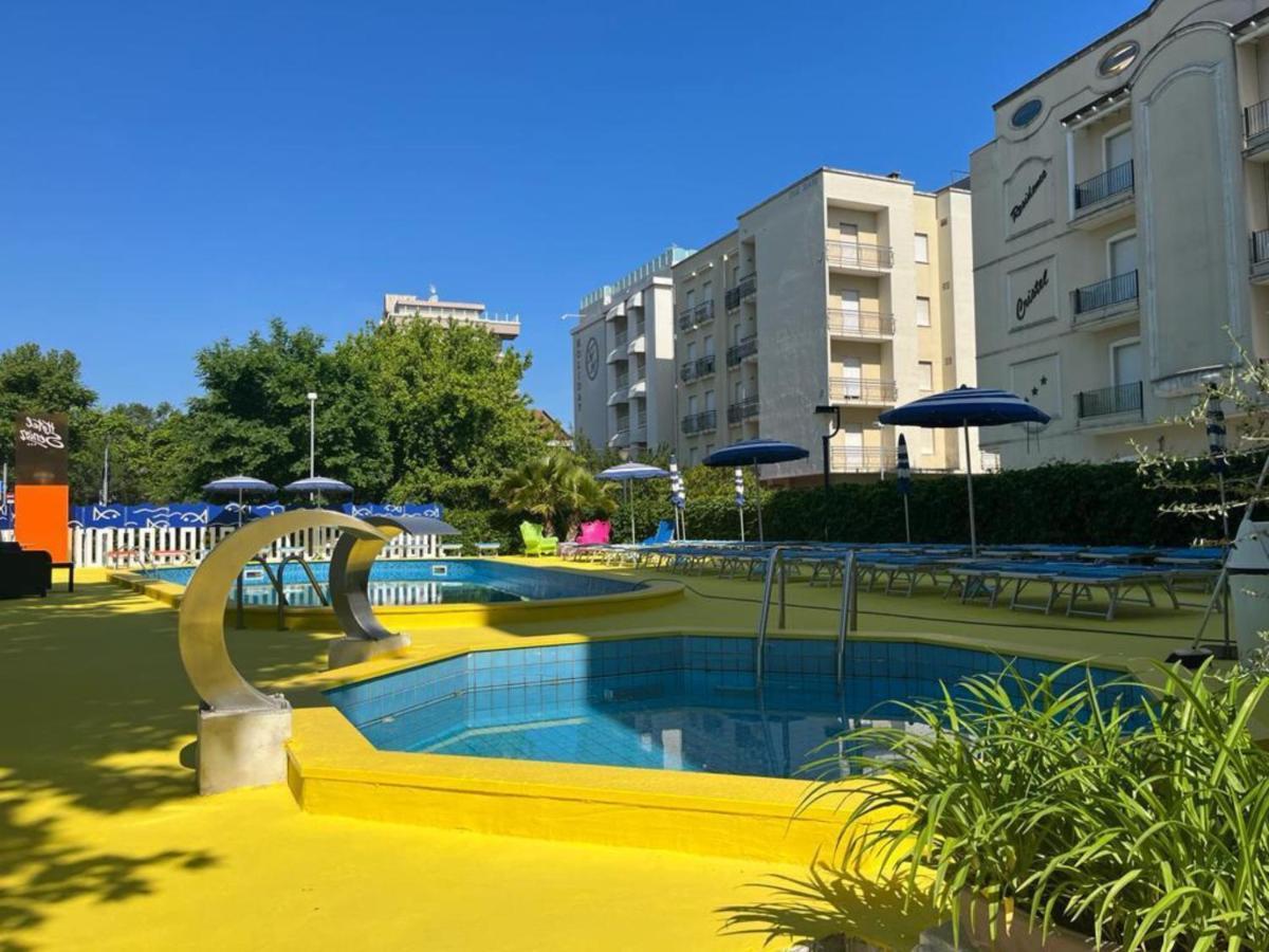 Hotel Senior Cattolica Exterior foto